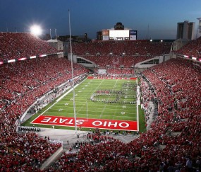 开云APP-跨越时空的关键先生，当阿尔瓦雷斯的枪声在中国回响