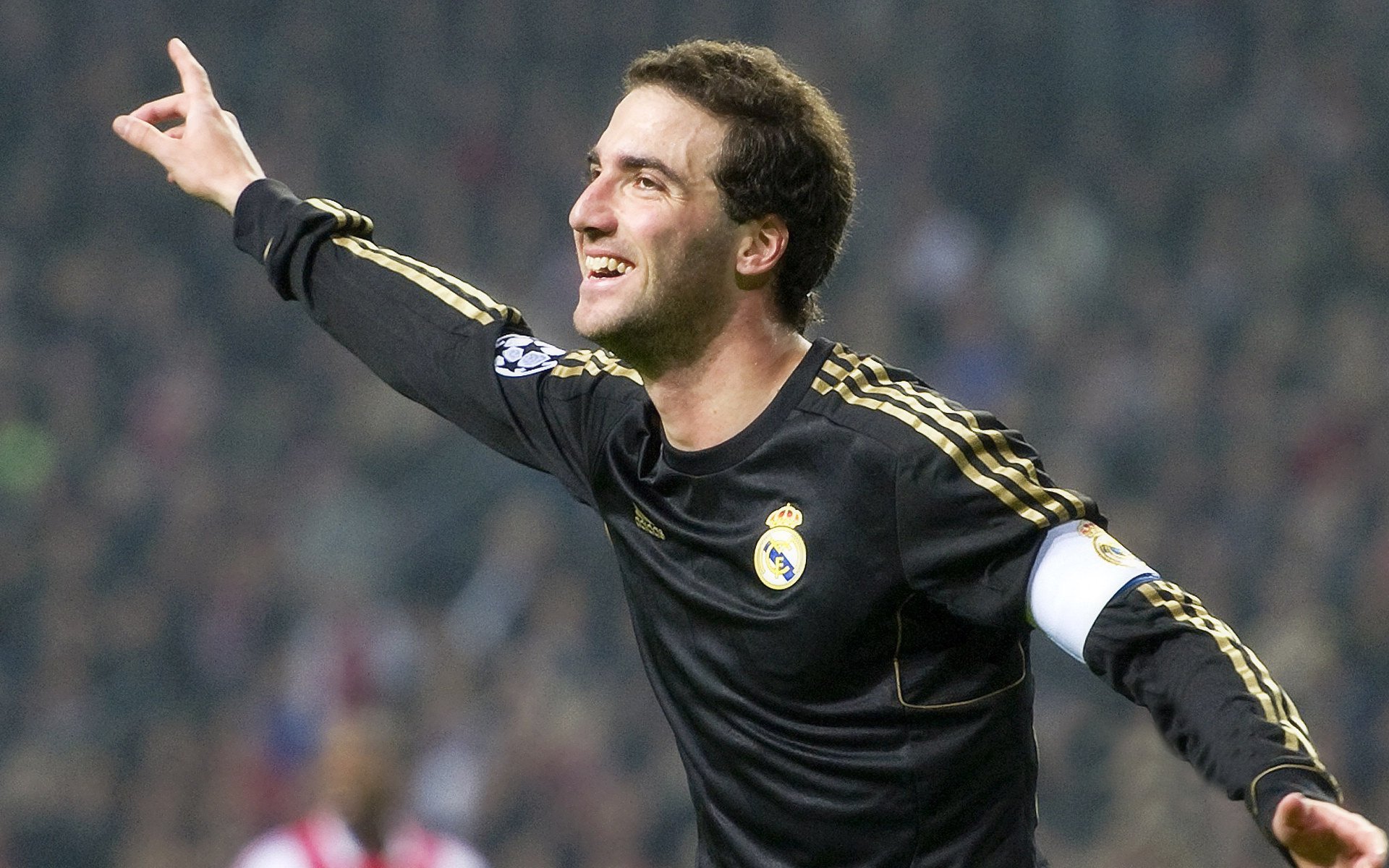 奥利维耶打出生涯之夜，沙特金元风暴血拼塞维利亚